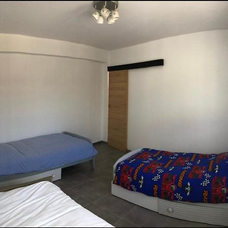 Bel Appartement Cosy Tres Calme Avec Parking Prive Templemars Экстерьер фото